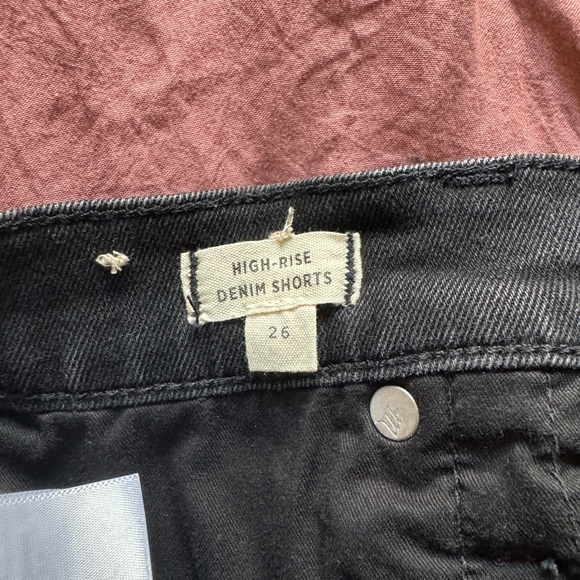 Madewell Black Demin Shorts - Picture 2 of 3